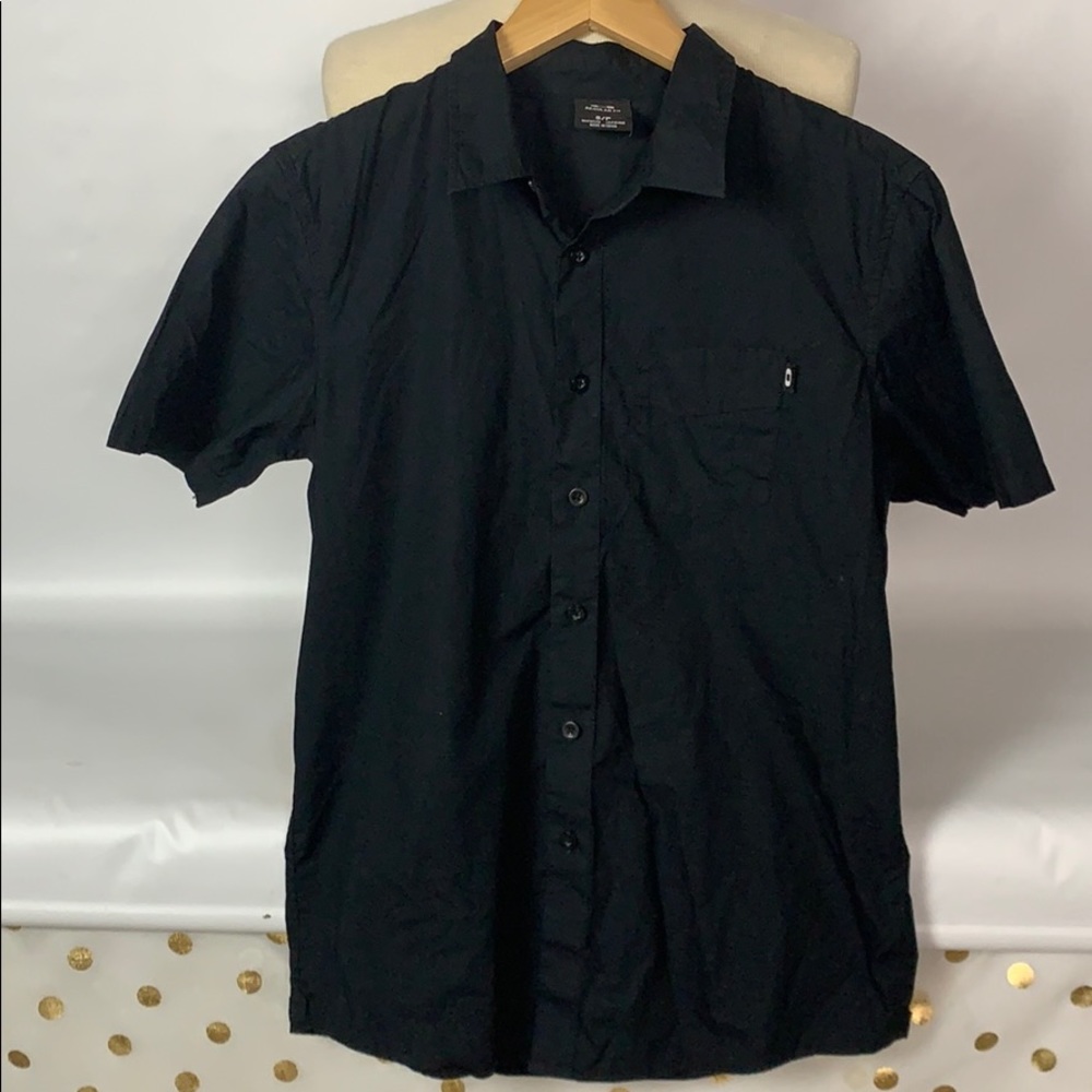 Oakley size s black button down shirt